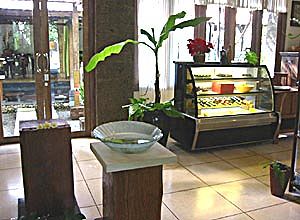 �o����/���X�g�������J�t�F