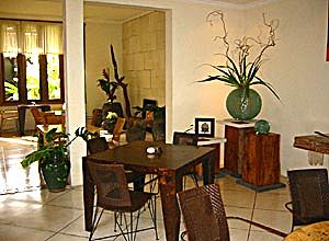 �o����/���X�g�������J�t�F