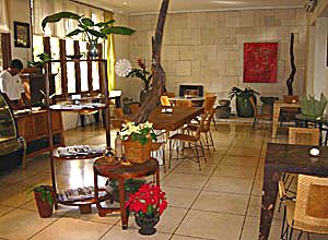 �o����/���X�g�������J�t�F