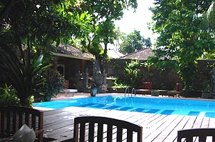 �o�����i�F/Bali-Cafe[�o���J�t�F]
