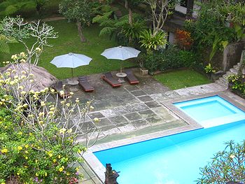 �o�����i�F/Bali-Cafe[�o���J�t�F]